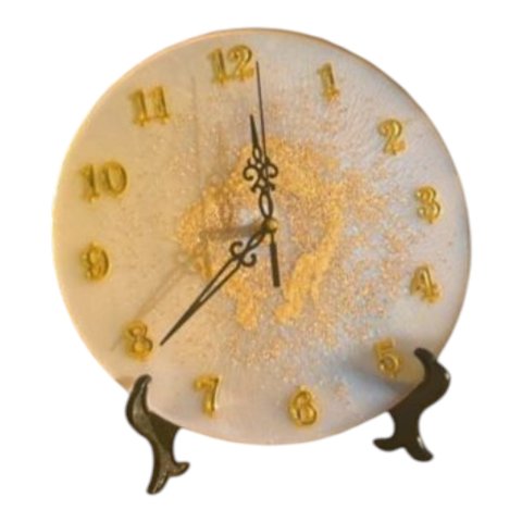 Handmade Beige and Gold Resin Wall Clock 3