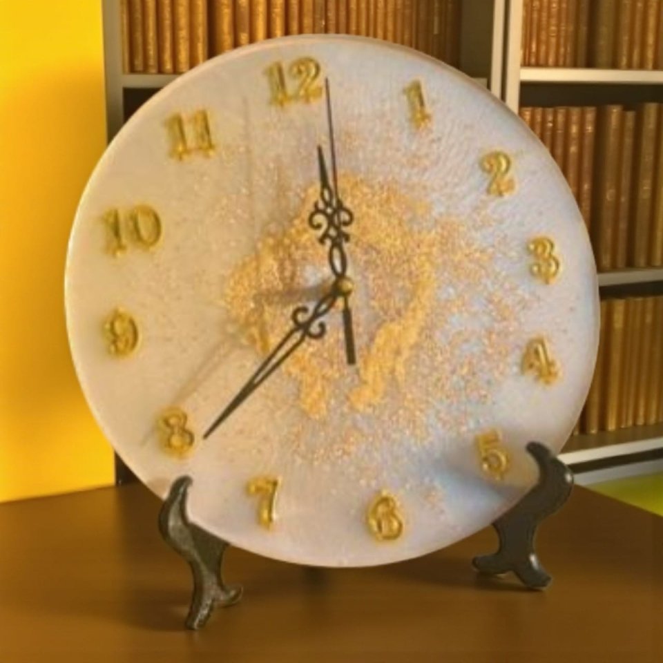 Handmade Beige and Gold Resin Wall Clock
