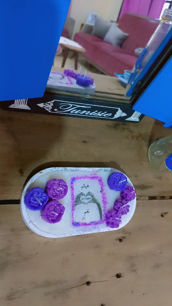 Gypsum dish with candles